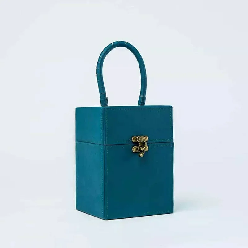 Manhattan Maxi Box Bag The Bag Sale You've Been Waiting For Is Here